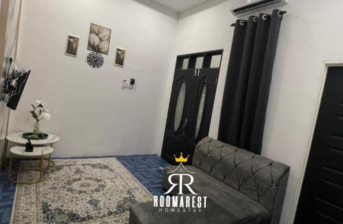 Kampung Kubang Tangga House | RoomaRest Homestay