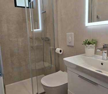 Tucepi Apartment | Rooms & Apartments Villa Anka
