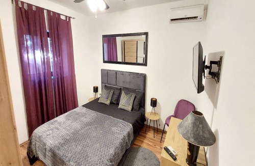 Cres House | Rooms Argo