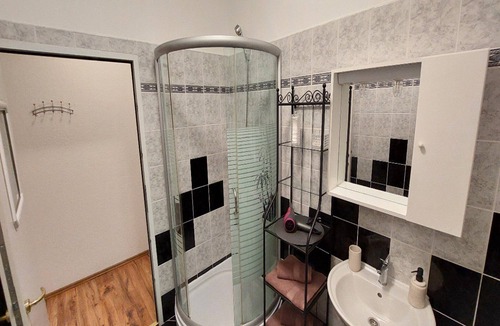 Cres House | Rooms Argo