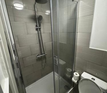 Sands End House | Rooms at 173