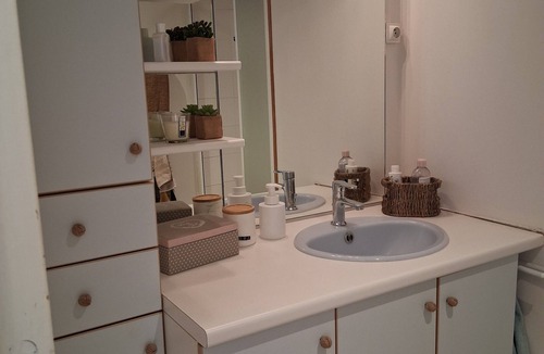 Vernie Bed & Breakfast | Rooms at 35 km Circuit des 24 hours of Le Mans and 25km Les Alpes Mancelles