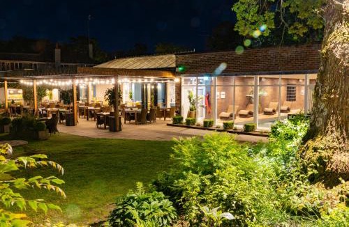 Hassocks Hotel | Rooms at David Lloyd Wickwoods