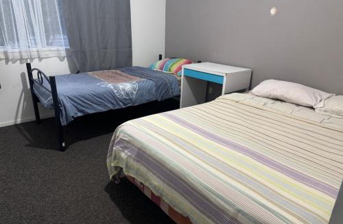 Papamoa Beach House | Rooms at Papamoa