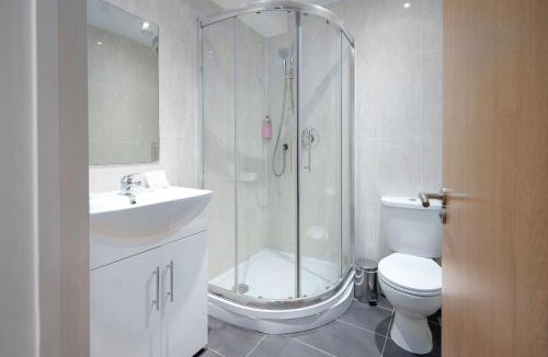 Desborough Hotel | Rooms at The Kettering Ritz Complex