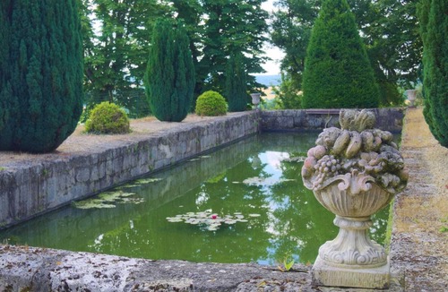 Leyritz-Moncassin House | ROOMS, Bordeaux region, wine route, baths, cures.