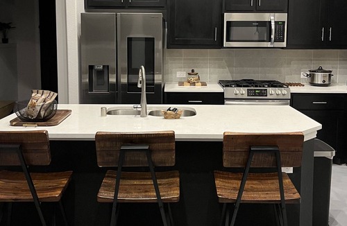 Elmo House | Rooms for rent in beautiful Heartland, TX just minutes from DFW!