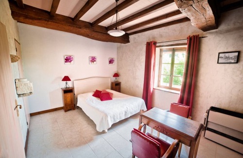 Etrigny Bed & Breakfast | Rooms in the countryside. quiet