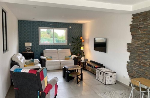 Saint-Georges-du-Bois House | Rooms near Le Mans 24H circuit & A11