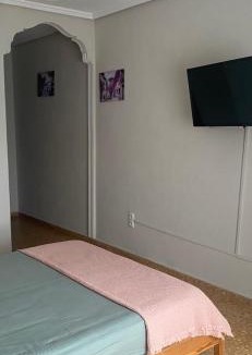 Valencia Province House | Rooms near the Beach Cabanyal and Universities
