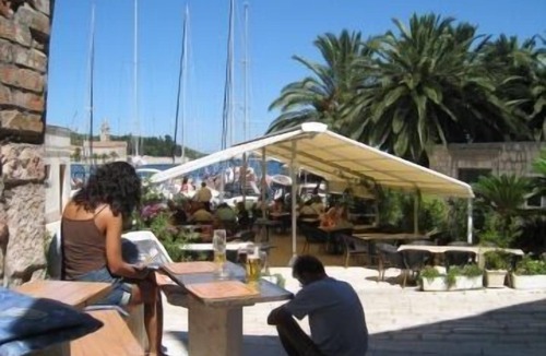 Vis Apartment | Rooms Nikola, (2698), Vis, hr