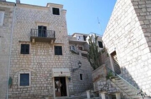 Vis Apartment | Rooms Nikola, (2702), Vis, hr