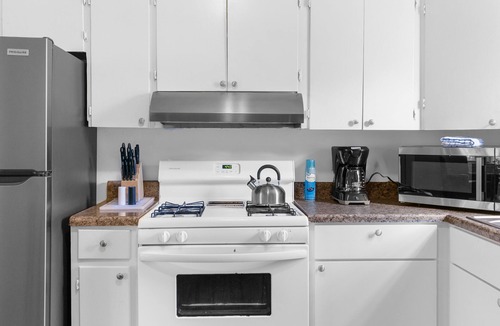 New Castle House | Rooms on Rose