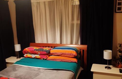 Stokes Valley House | rooms with a view