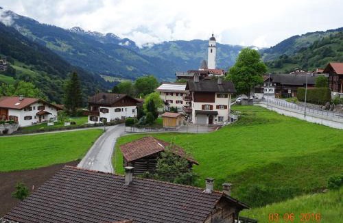 Saas im Prattigau Hotel | Rooms with Private bathrooms