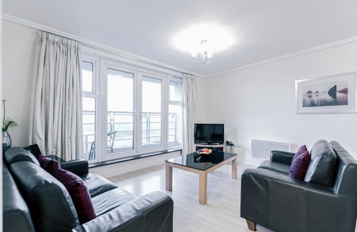 Woking Apartment | Roomspace Serviced Apartments - Centrium