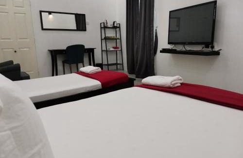 Parit Raja House | RoomStay Hj Esmon Parit Raja UTHM