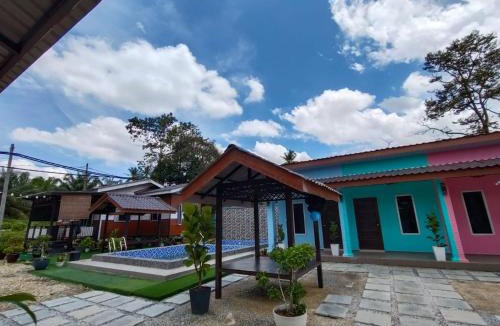 Gurun House | Roomstay Teratak D, Desa