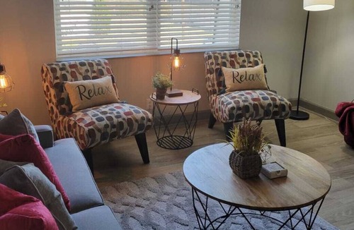 Eastwood Apartment | Roomy 1bedroom w/salt pool & gym
