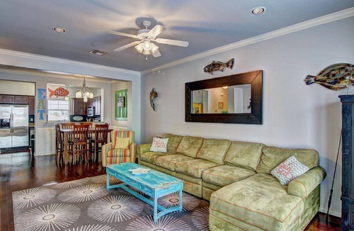 Port Aransas Condo | Roomy 3 Bedroom Condo Near The Beach!