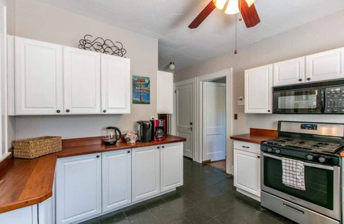 Druid Hills House | Roomy 5BR w/Backyard | Close 2 Downtown | Free Tix