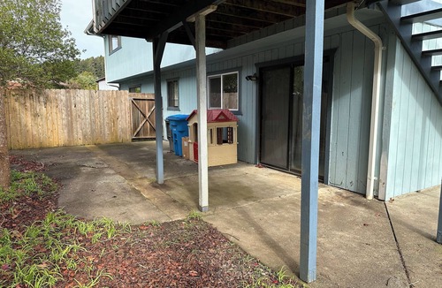 Jacoby Creek House | Roomy Humboldt Getaway Near Cal Poly