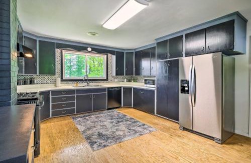 Montour Falls House | Roomy Montour Falls Retreat w/Private Pool!