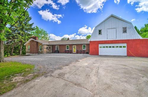 Montour Falls House | Roomy Montour Falls Retreat w/Private Pool!