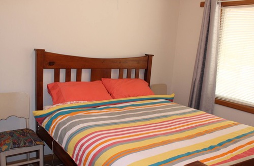 Bonnie Doon House | ROOS@DOON- Absolute Lake Frontage!