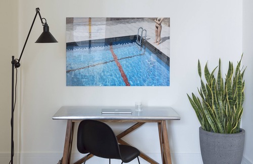 Rittenhouse Row Hotel | ROOST Midtown