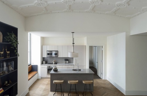 Rittenhouse Row Hotel | ROOST Midtown