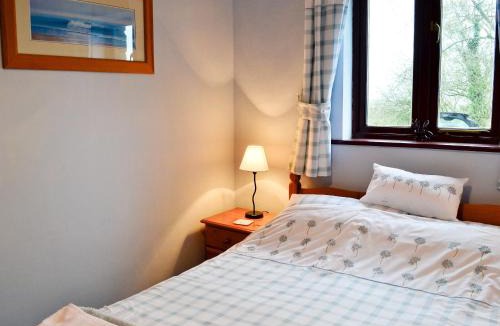 Saint Kew House | Roosters Perch