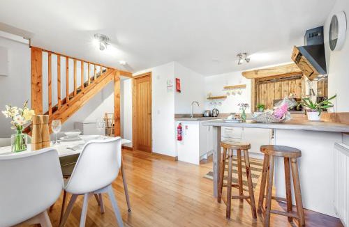 Torpoint House | Roosters Rest - Uk48255