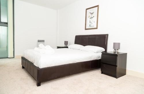 Chinatown Apartment | Ropewalks Apartments by Happy Days