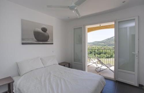 Roquebrun Villa | Roquebrun Villa with Pool