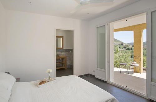 Roquebrun Villa | Roquebrun Villa with Pool