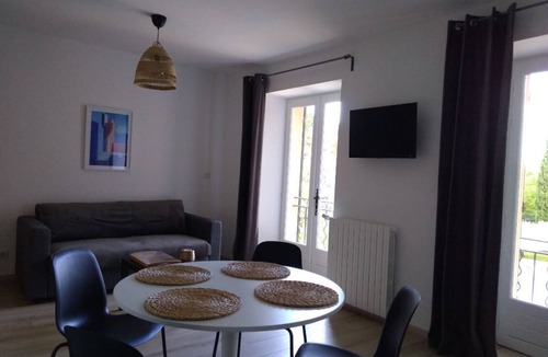 La Roque-sur-Ceze House | Roqueròl House