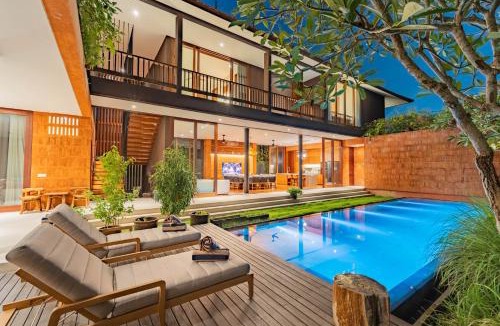 Jimbaran Bay Villa | Rosa Village - Luxury 4 Bedrooms Villa, Walkable to Beach