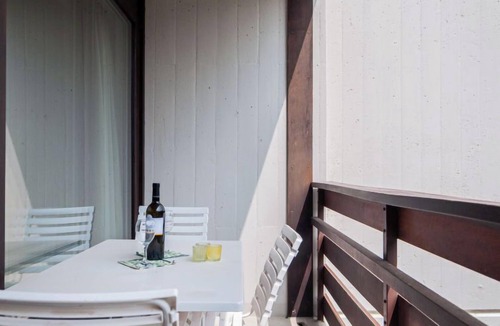 Noveli Apartment | Rosablanche C64 by Interhome