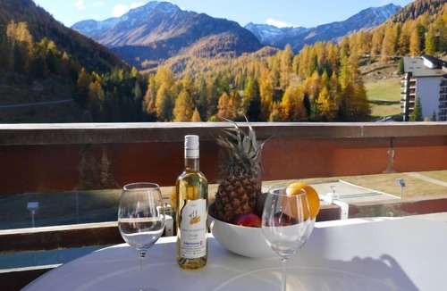 Noveli Apartment | Rosablanche D52 by Interhome