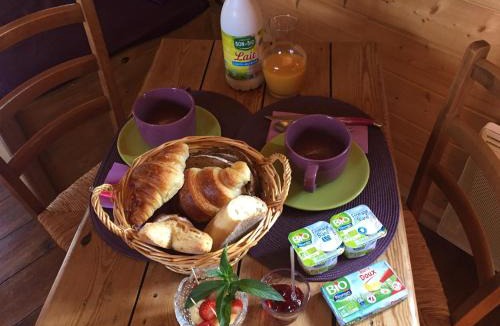 Fiquefleur-Equainville Bed & Breakfast | Rosalie