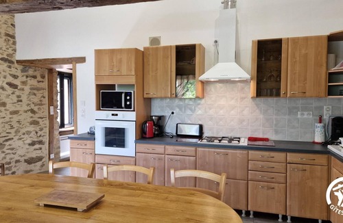 Moulares House | Rosalie - MOULARES - Gîte