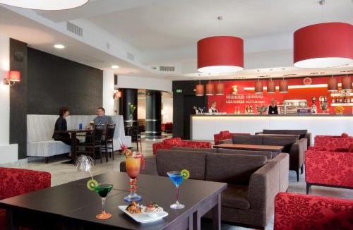 Lourdes Hostel | Rosalita Hostel