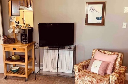 Winchester Apartment | Rosamond nice downtown studio apt