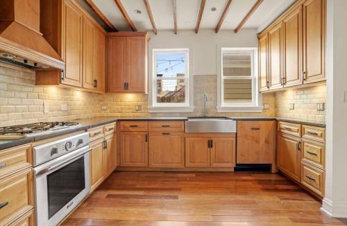 Roscoe Village House | Roscoe Village Family Hideaway