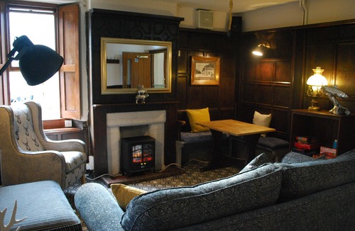 Hinton Charterhouse Bed & Breakfast | Rose And Crown