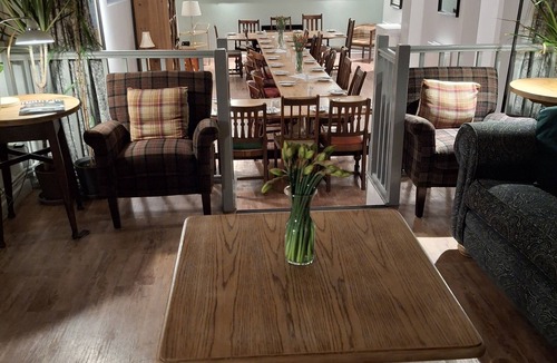 Hinton Charterhouse Bed & Breakfast | Rose And Crown