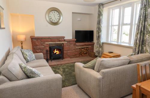 Welton House | Rose Bank Cottage