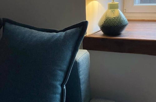 Saint-Martin-de-Bavel House | Rose Cottage