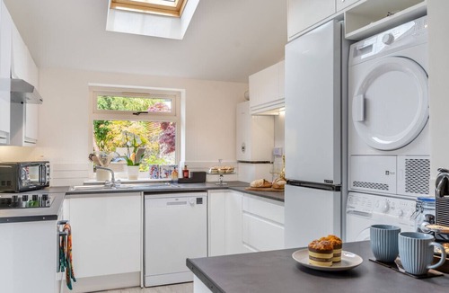 Crickhowell House | Rose Cottage - Crickhowell